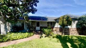 315 E Las Flores Ave #B - Photo 1 of 1