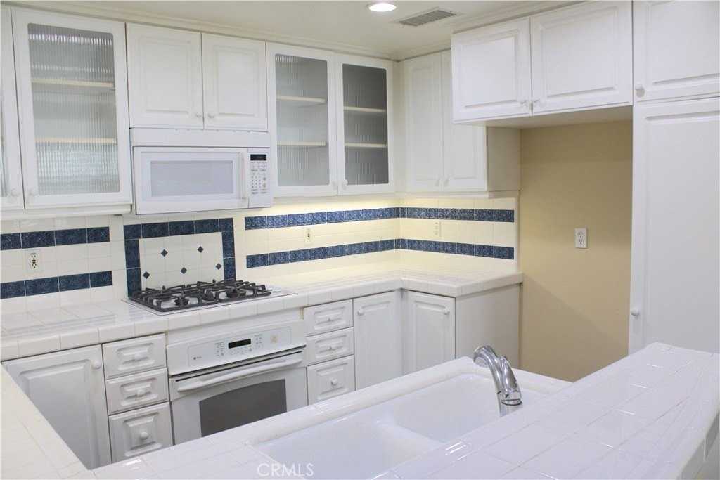 29 Gingerwood - Photo 6 of 13