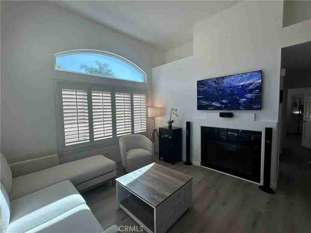 28173 Via Luis - Photo 2 of 23