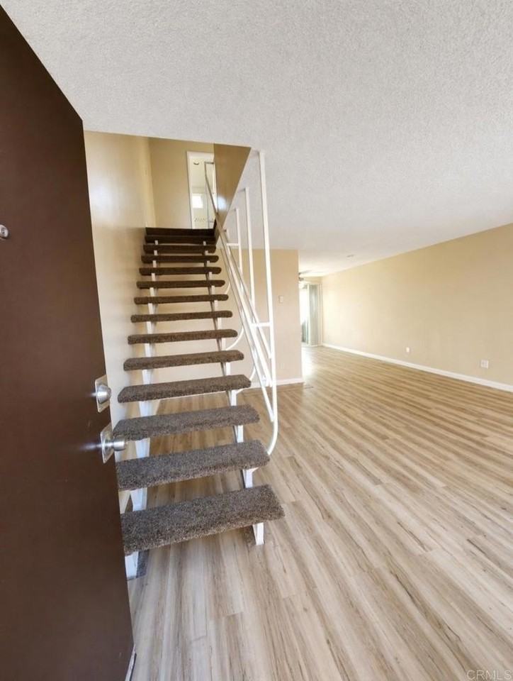 3044 E 16th St - Photo 2 of 8