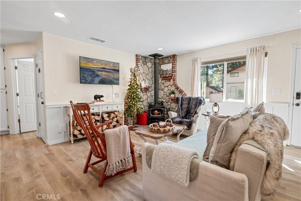 1080 Pan Springs Ln - Photo 6 of 12