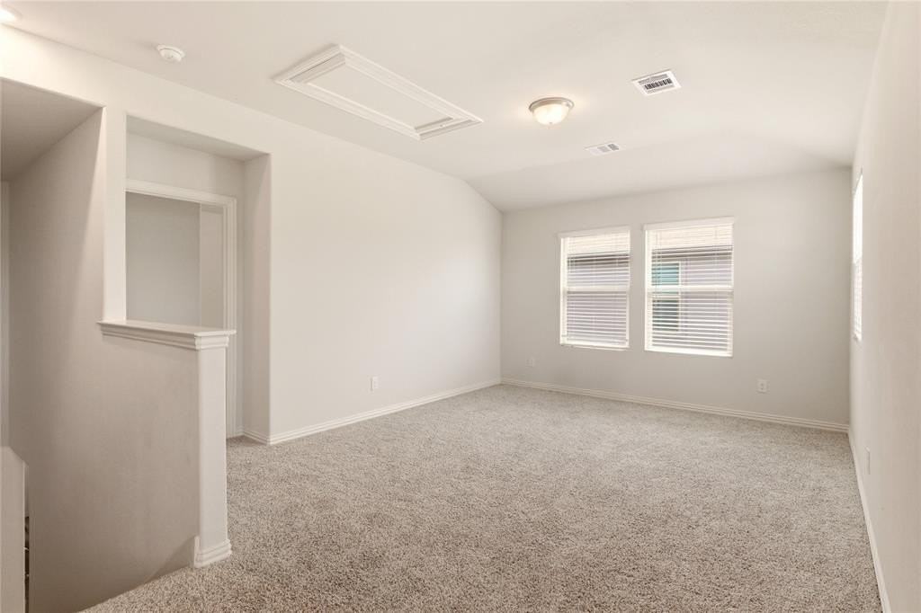 1212 Blue Ridge Pl - Photo 6 of 25