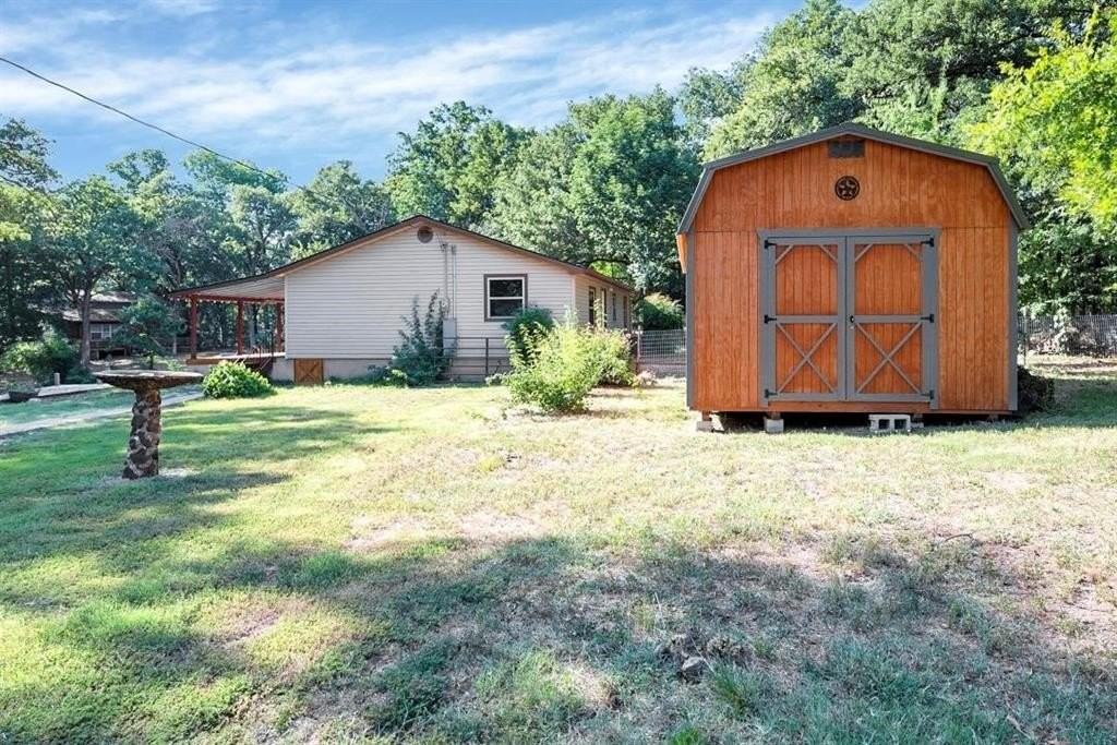 120 Trails End St - Photo 3 of 10