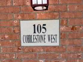 105 Cobblestone Dr W - Photo 1 of 1