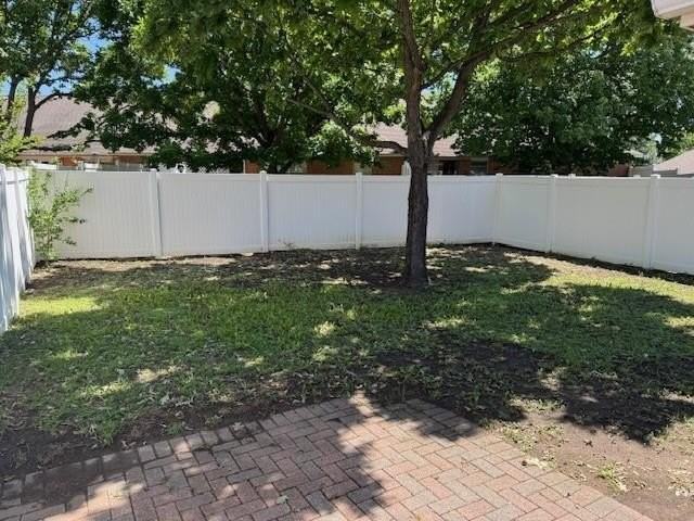 105 Cobblestone Dr W - Photo 4 of 29