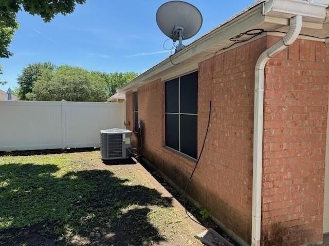 105 Cobblestone Dr W - Photo 5 of 29