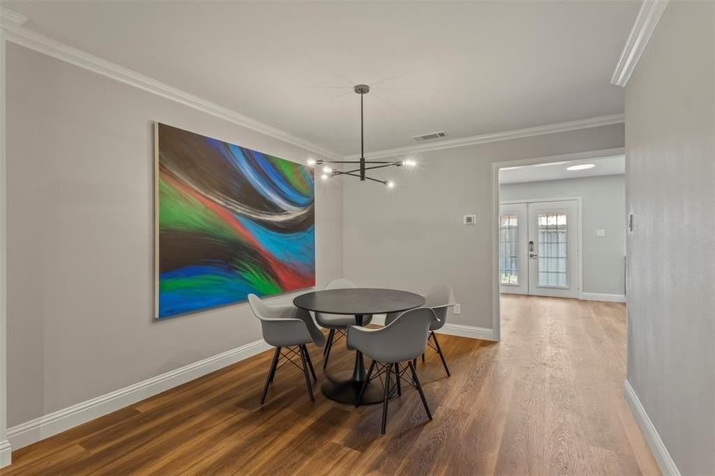 7607 Pebblestone Dr - Photo 2 of 21