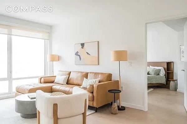 975 Nostrand Ave #429 - Photo 4 of 19