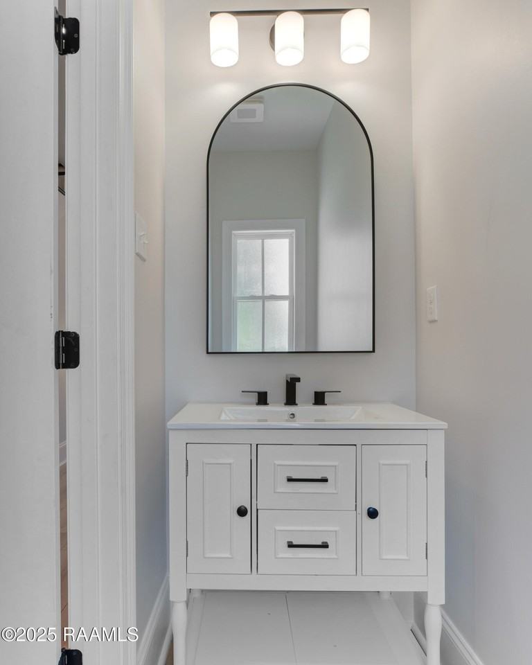 424 Eraste Landry Rd - Photo 6 of 25