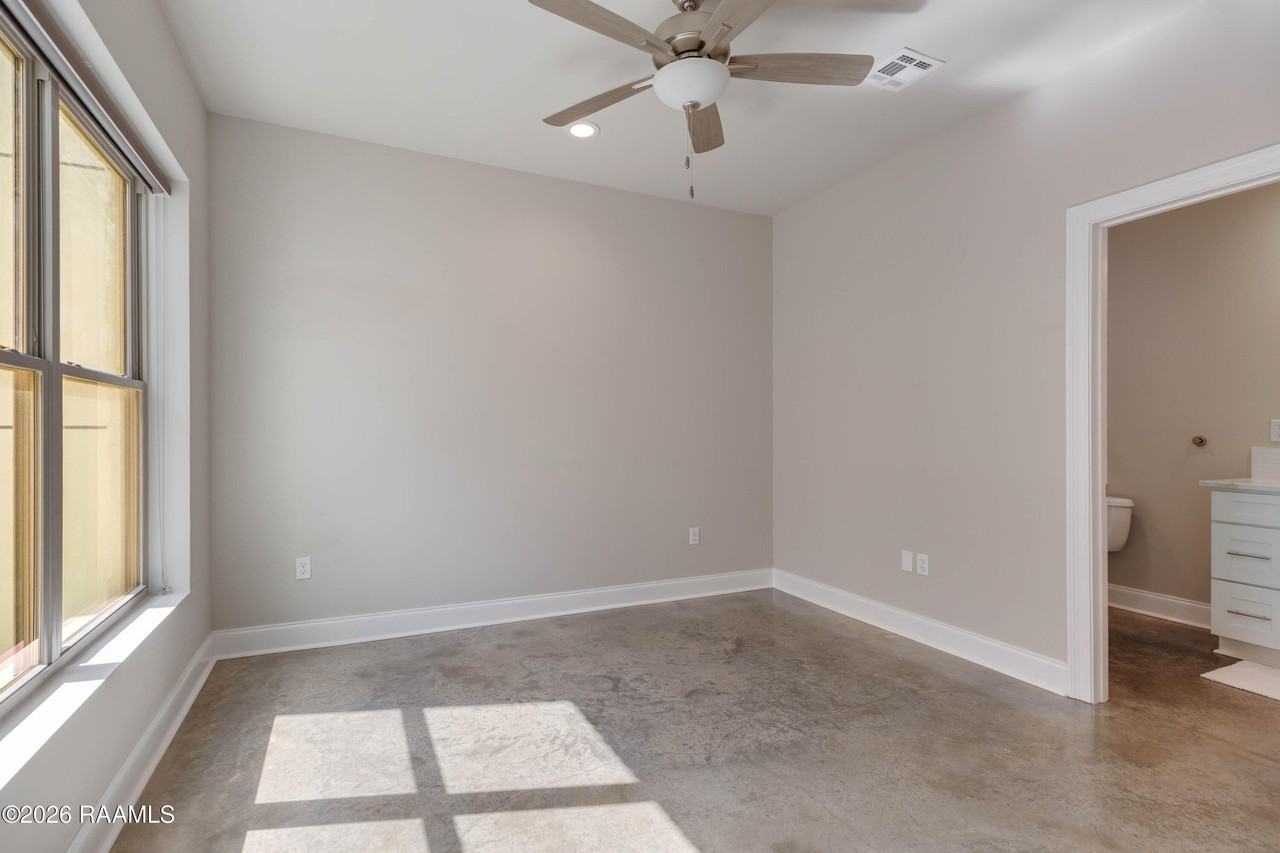 102 Canvasback Dr - Photo 6 of 22