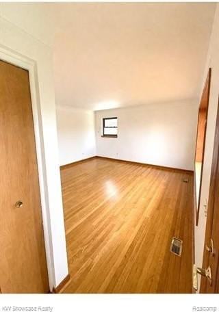 6206 Berwyn St - Photo 5 of 38