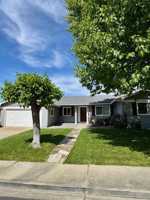 featured image of 730 San Andreas Ct #1
