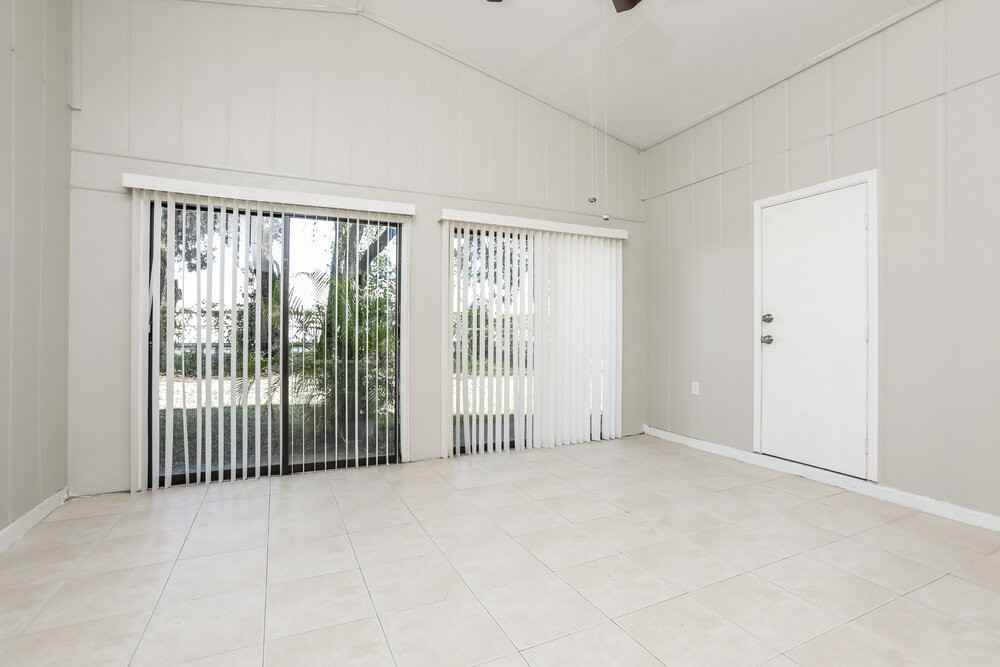 1629 Sunburst Way - Photo 5 of 16