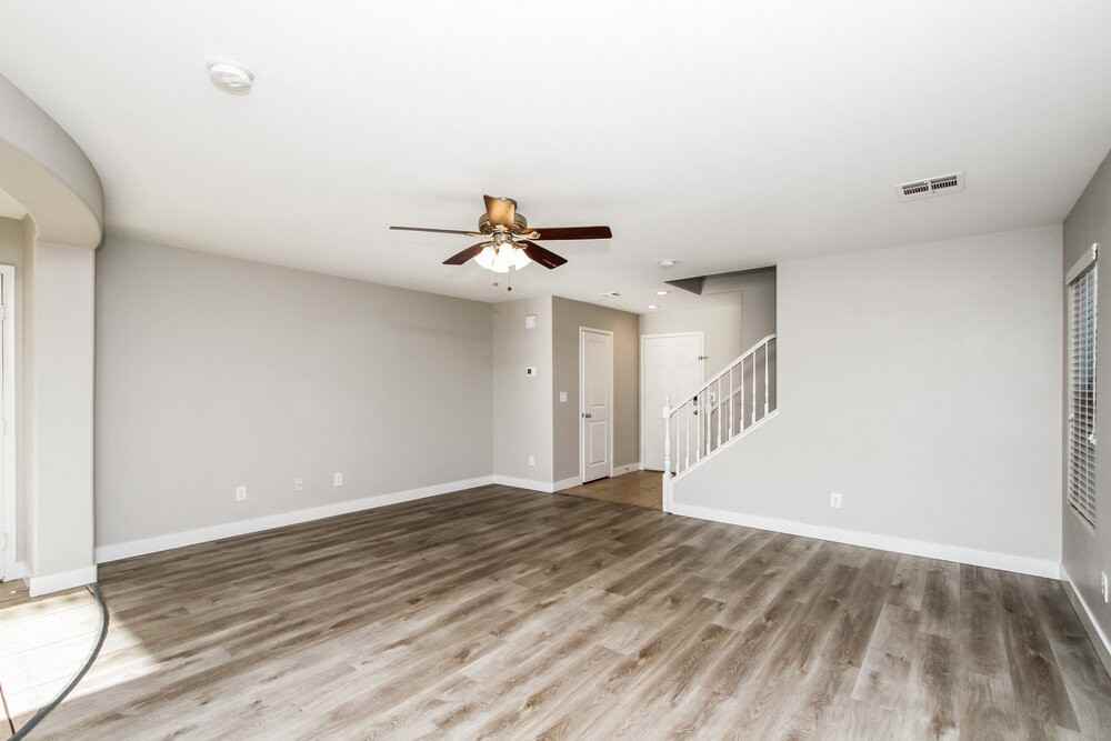 11564 Kindsland St - Photo 6 of 17