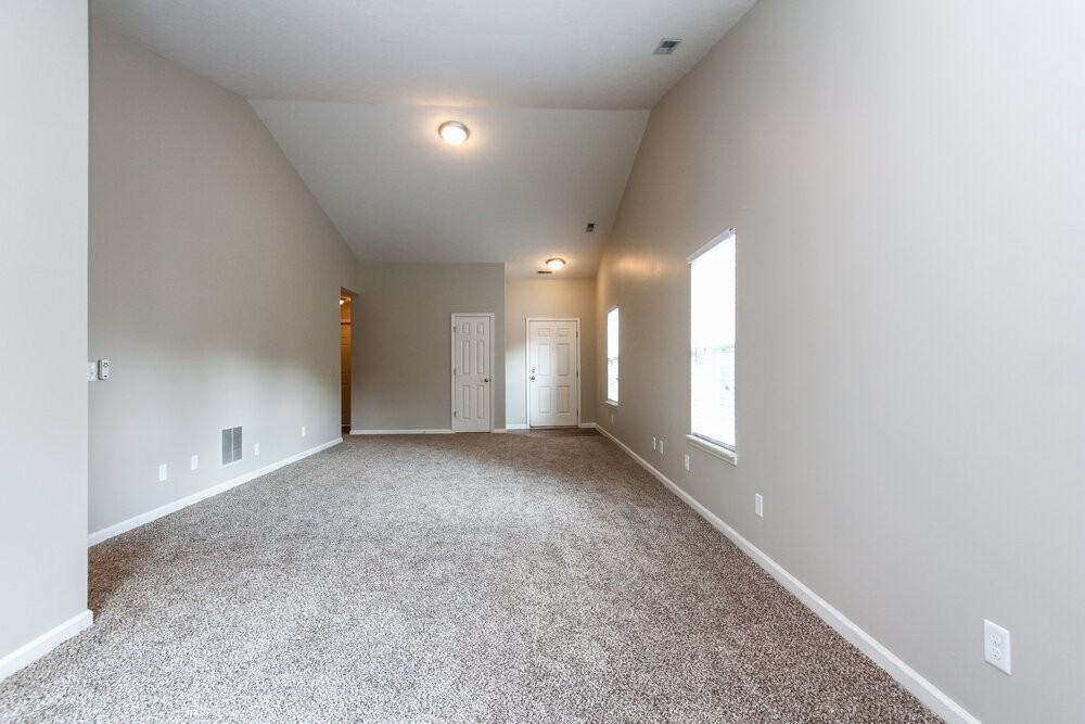 1852 Kayla Dr - Photo 4 of 16