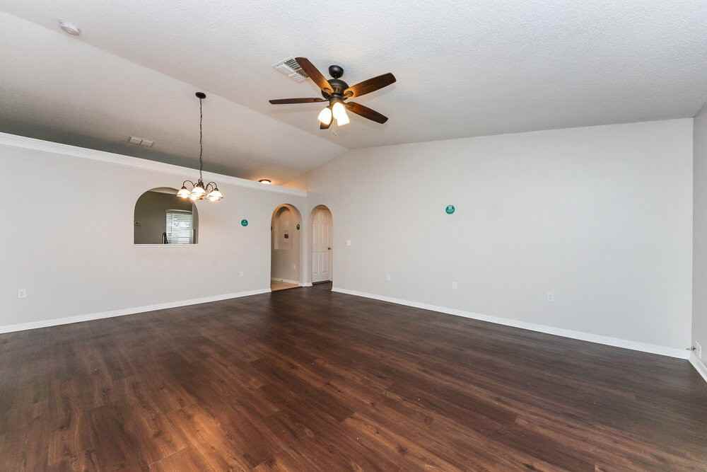 1929 Shoal Ct - Photo 3 of 15