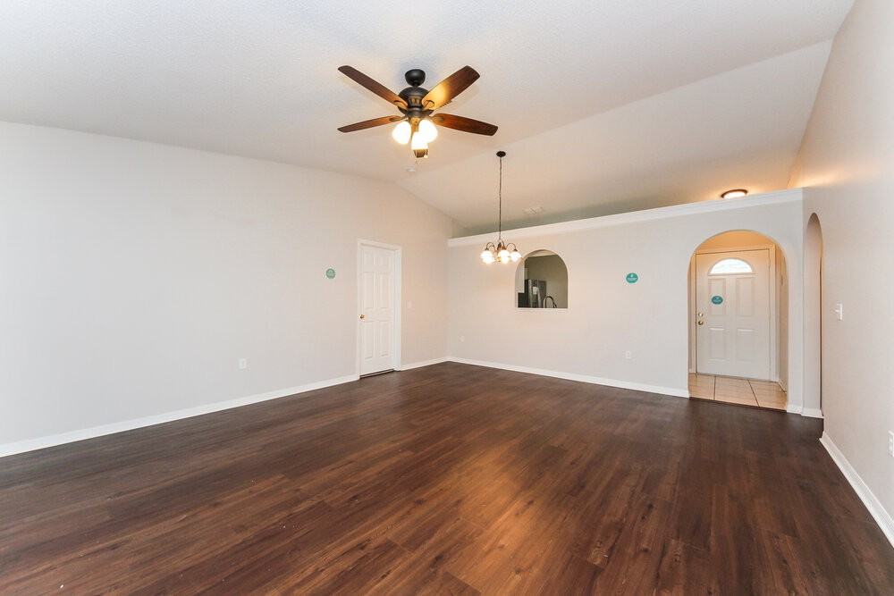 1929 Shoal Ct - Photo 4 of 15