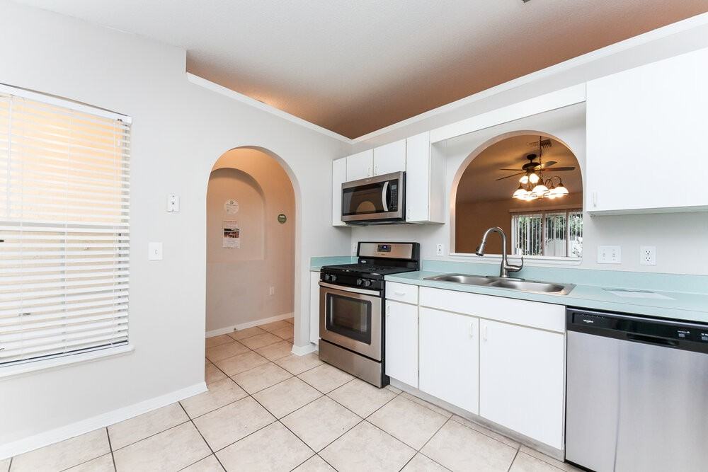 1929 Shoal Ct - Photo 7 of 15