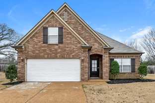 663 Buttermilk Dr - Photo 1 of 1