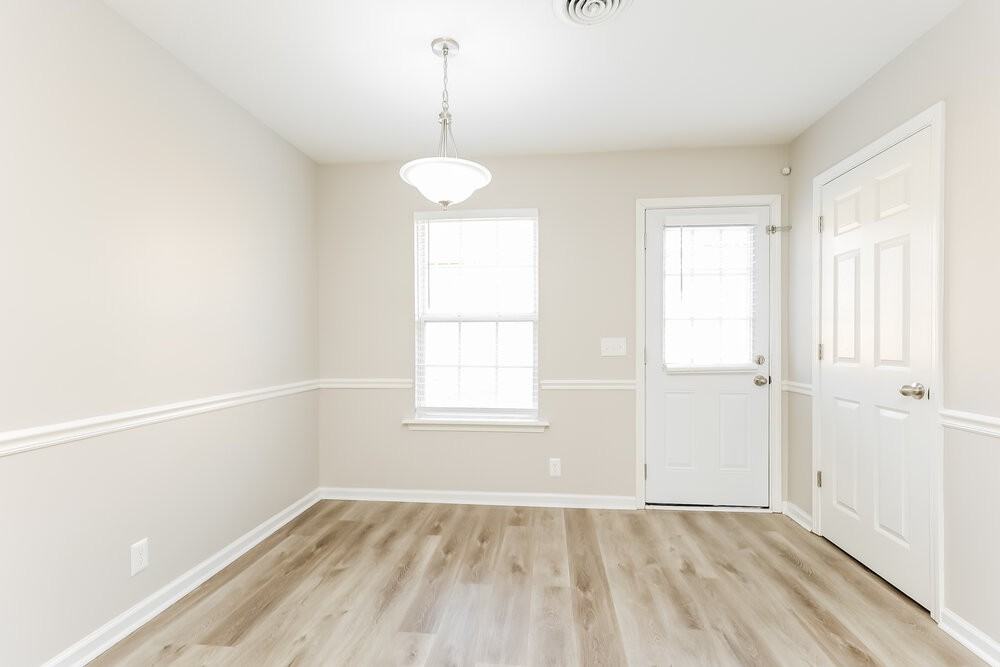 3025 Ace Wintermeyer Dr - Photo 5 of 16