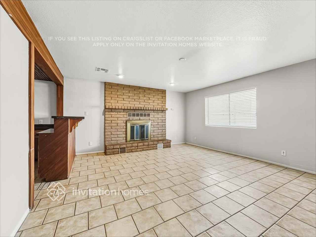 5630 W Hubbell St - Photo 7 of 19
