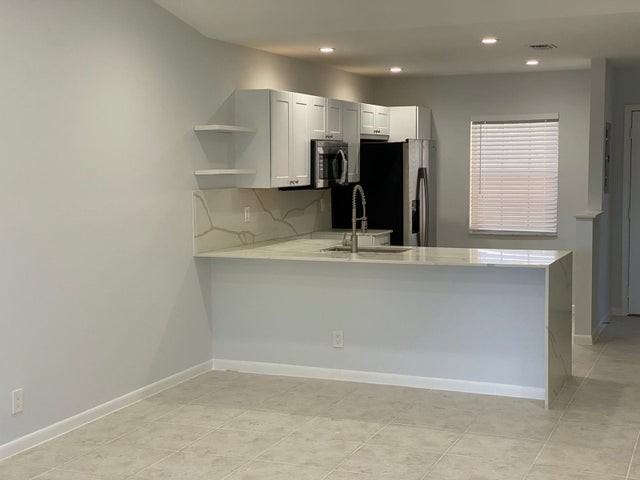 9973 Three Lakes Circle - Photo 6 of 9