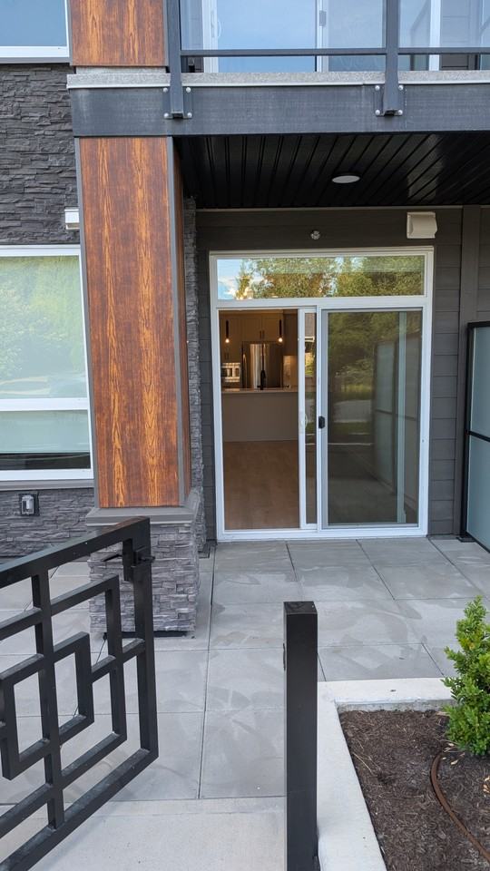 12109 223 Street #105 - Photo 3 of 43