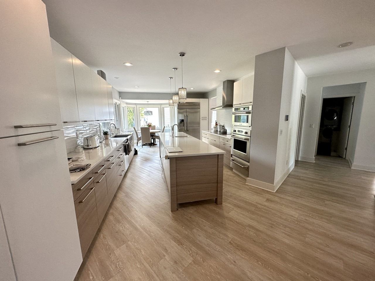 4515 North Lake Drive - Photo 5 of 47