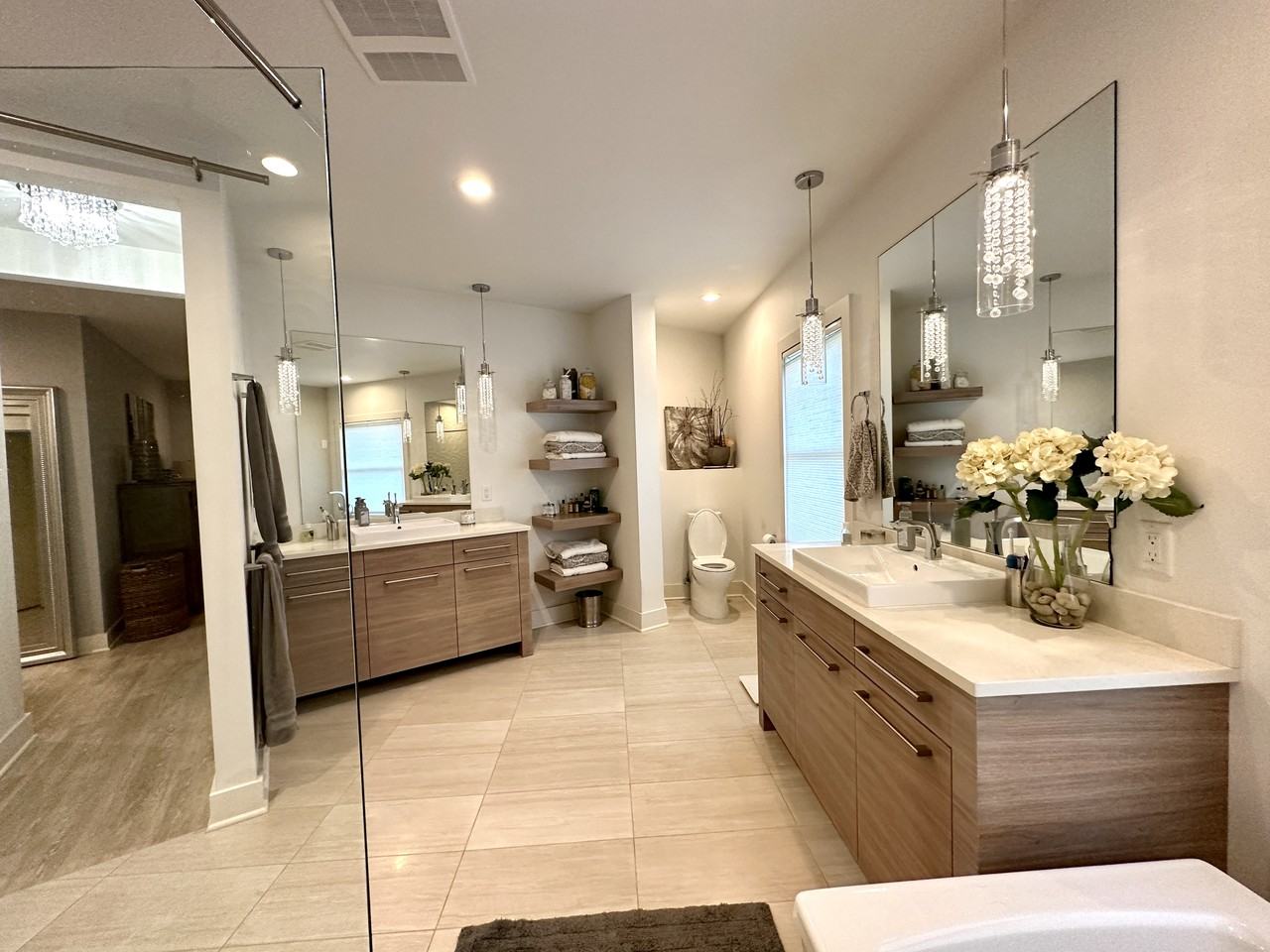 4515 North Lake Drive - Photo 7 of 47