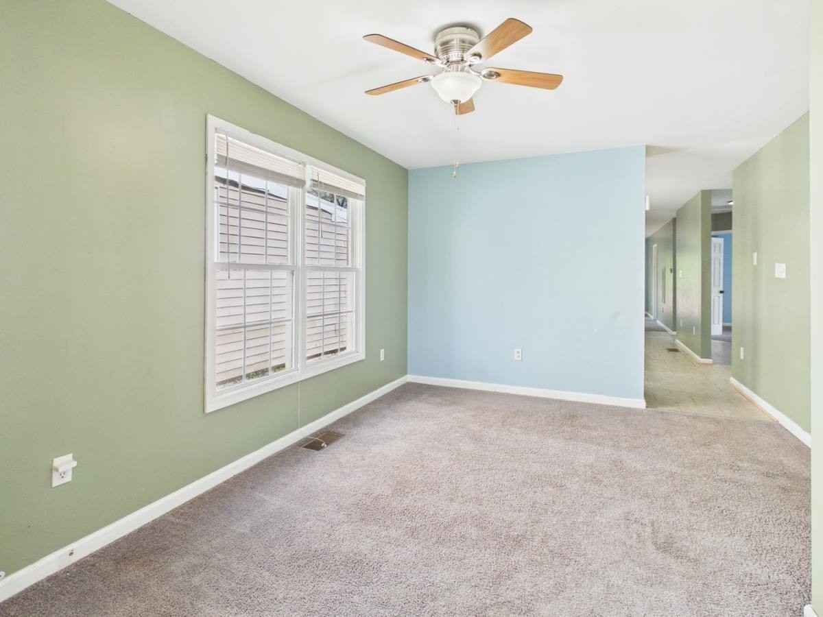3214 N St - Photo 3 of 10
