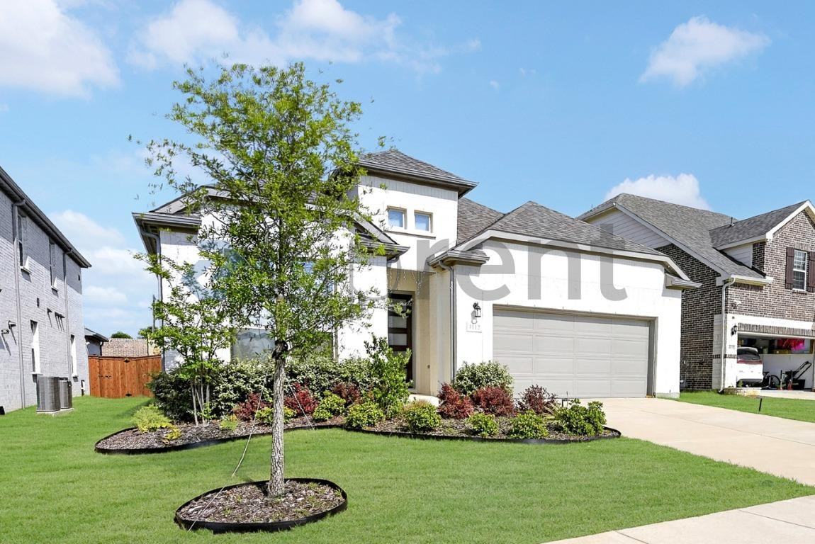 4112 Dunlap Dr - Photo 2 of 32