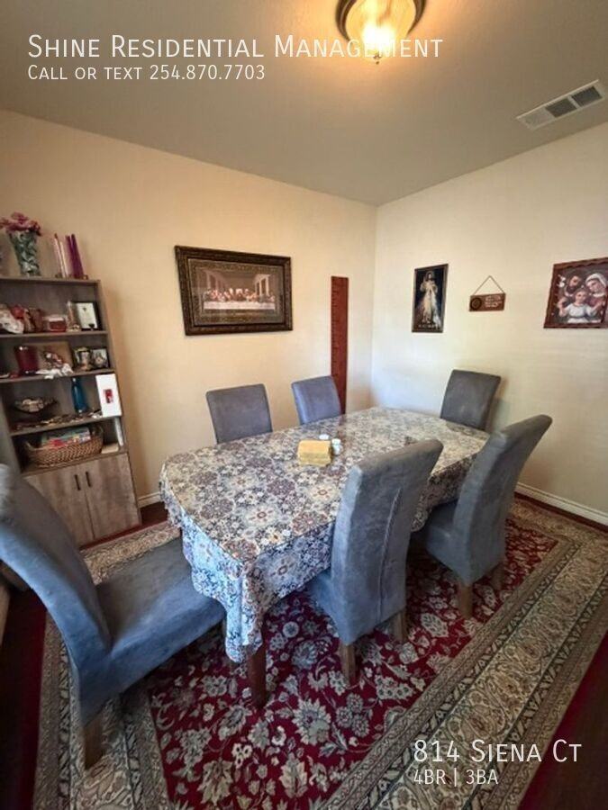 814 Siena Ct - Photo 5 of 35