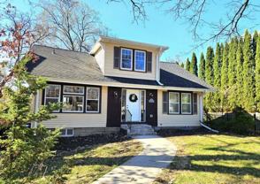 2342 West Bourne Avenue - Photo 1 of 1