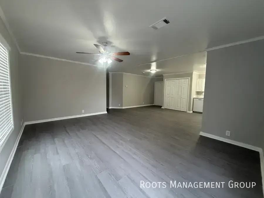 15750 Clarke Springs Dr #15750C - Photo 6 of 26