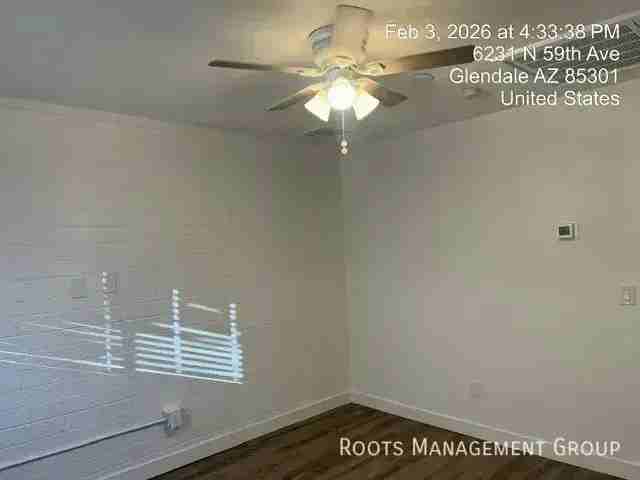 6231 N 59th Ave #51 - Photo 4 of 22