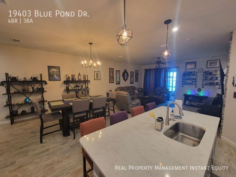 19403 Blue Pond Dr - Photo 7 of 40