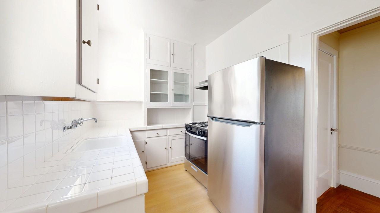 225 Irving St #8 - Photo 2 of 18