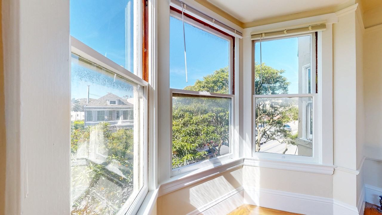 225 Irving St #8 - Photo 5 of 18