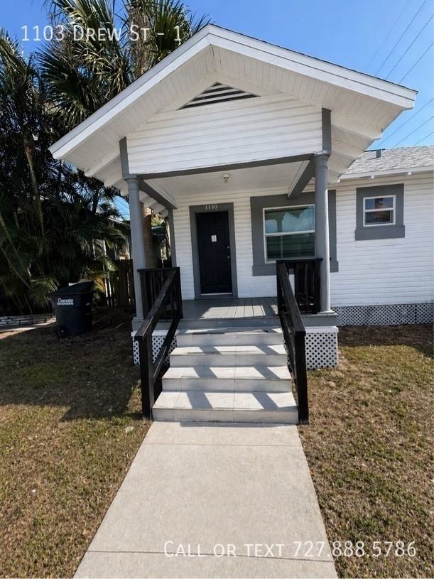 1103 Drew St #1 - Photo 2 of 17