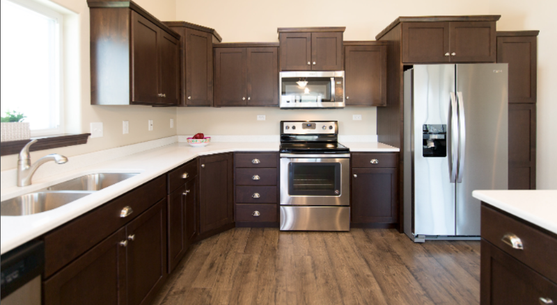 2722 Divide St W - Photo 4 of 24