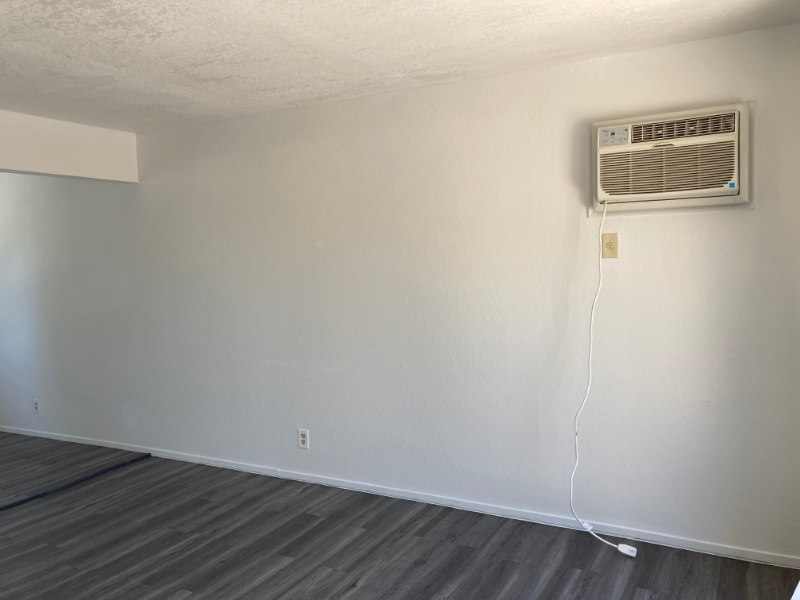 1518 Moorpark Ave #4 - Photo 6 of 18