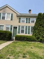 featured image of 52 River St