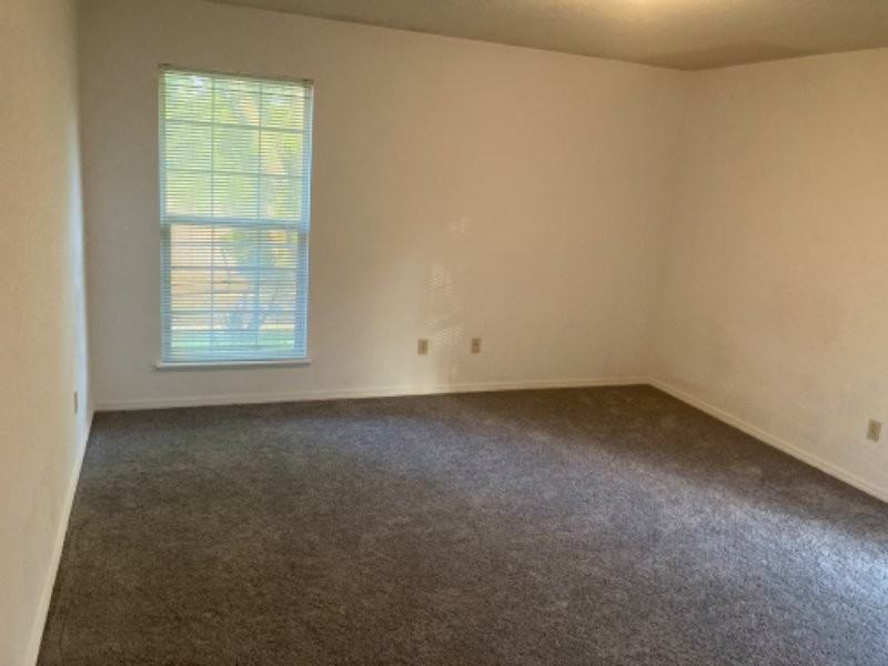 1810 S Westridge St #2 - Photo 4 of 7