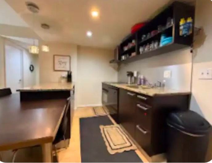 701 S Madison Ave #310 - Photo 3 of 15