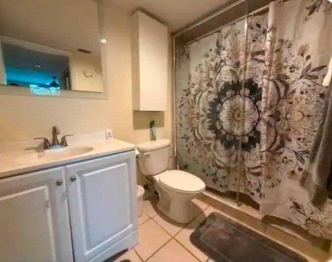 701 S Madison Ave #310 - Photo 5 of 15