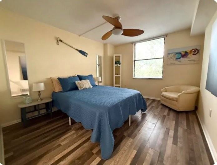 701 S Madison Ave #310 - Photo 6 of 15