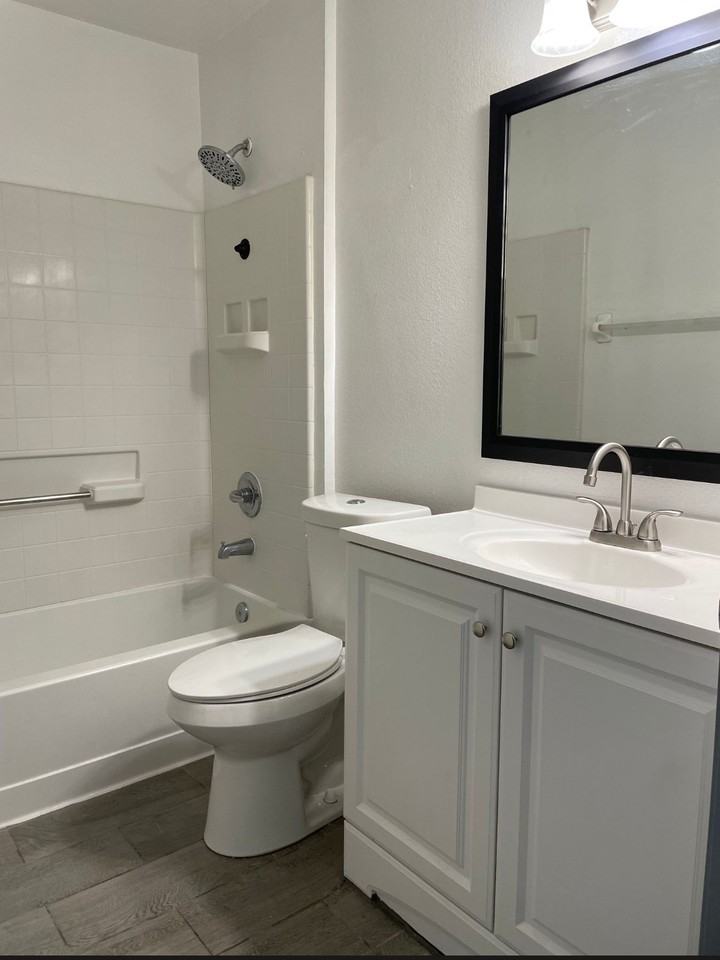 5226 Orange Ave #B - Photo 2 of 11