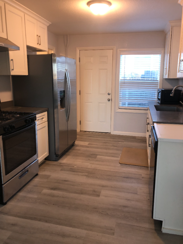 68 W 4th St - Photo 3 of 6