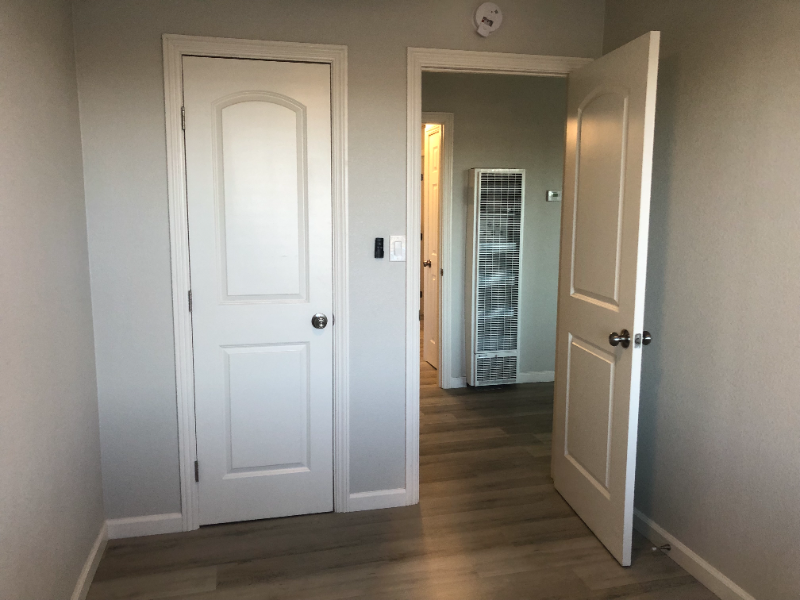 68 W 4th St - Photo 5 of 6