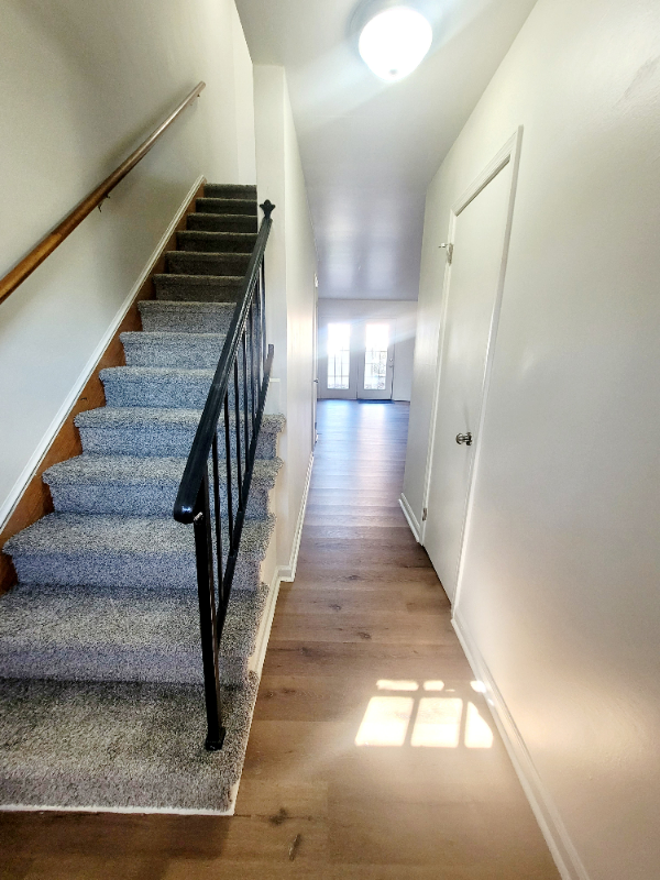 2 Bainbridge Ave #B - Photo 6 of 12